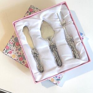 Vintage Silver Plated Hostess Flatware Set of 3 with Ribbon Handle Design